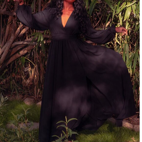 La Femme en Noir Belladonna Maxi Dress in Black - Size Medium NWOT - Picture 2 of 9